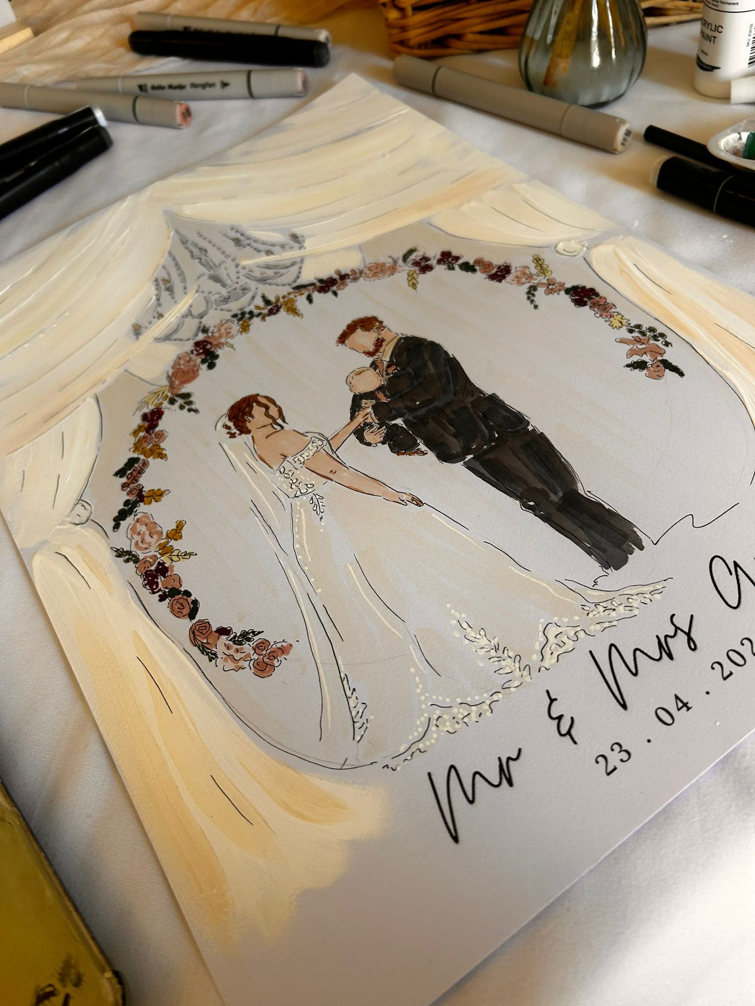 Live illustration moment from a real wedding, photo 25